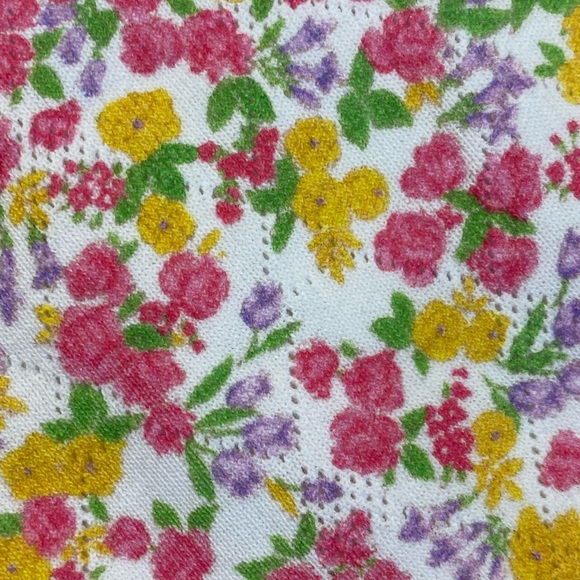 🎀 Floral Heart Button LS Hanley Top Large, Pink Yellow - Picture 7 of 12